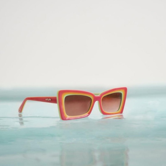 Cult Gaia Zaza Sunglasses Dragonfruit Multicolor Sunnies Chic Fashionable NWT - Picture 7 of 9